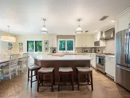 Picture of 2499 10Th St N, Naples, FL 34103