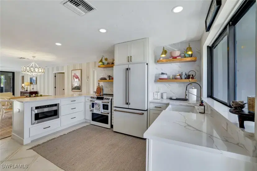 Picture of 3107 Riviera Dr A-202, Naples FL 34103