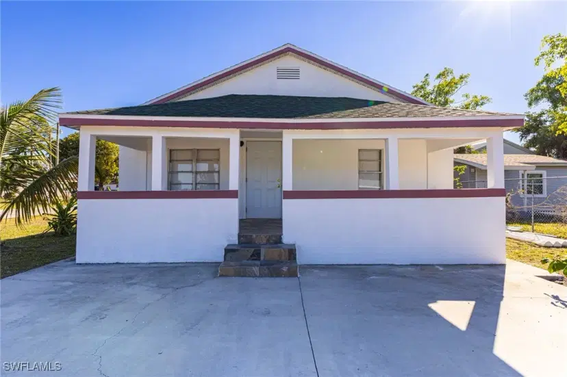 Picture of 2428 Stella St, Fort Myers FL 33901
