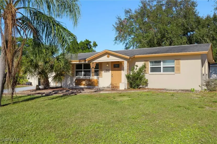 Picture of 1399 Juddale St E, Lehigh Acres FL 33936