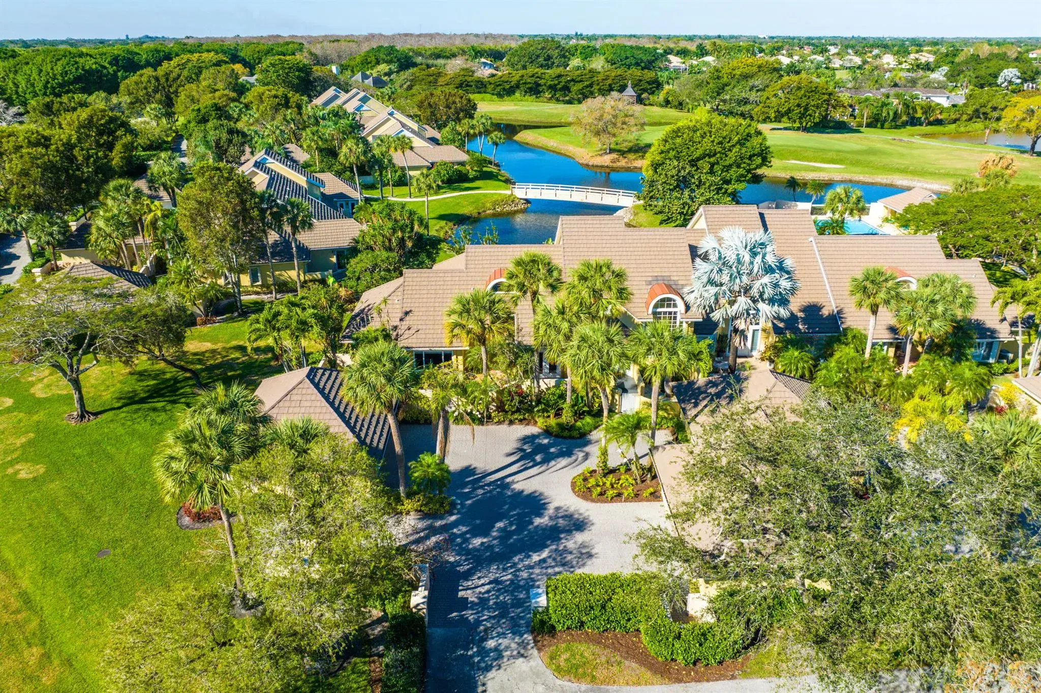 Picture of 2627 Muirfield Court, Wellington, FL 33414