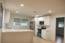 Picture of 504 Sandpiper Cir 504, Delray Beach, FL 33445