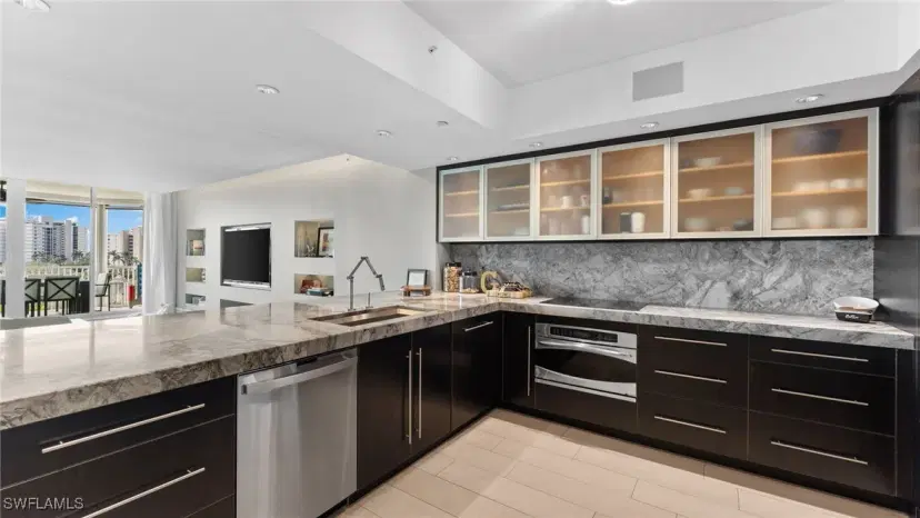 Picture of 300 Dunes Blvd 404, Naples FL 34110