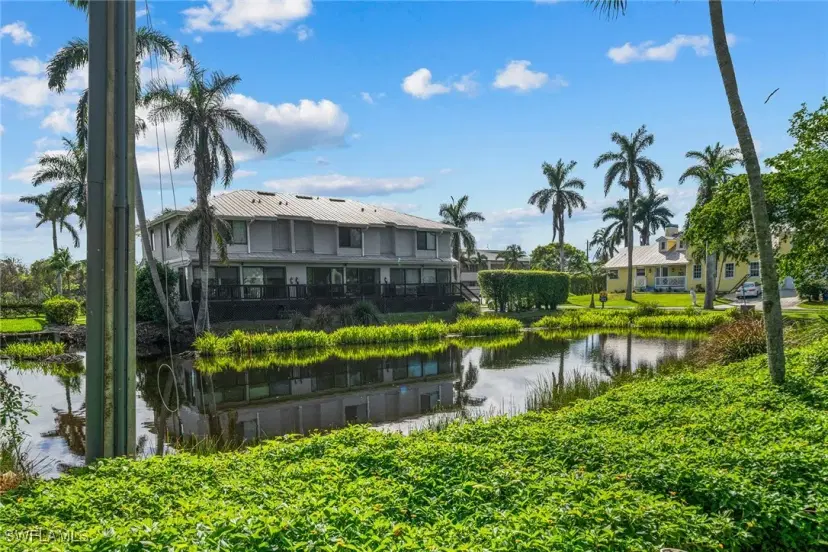 Picture of 604 7Th Ave S A-604, Naples FL 34102
