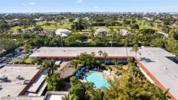Picture of 2555 9Th St N 129, Naples, FL 34103
