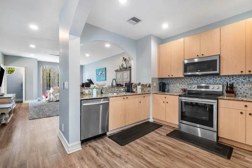 Picture of 334 NW 1St Street, Delray Beach FL 33444