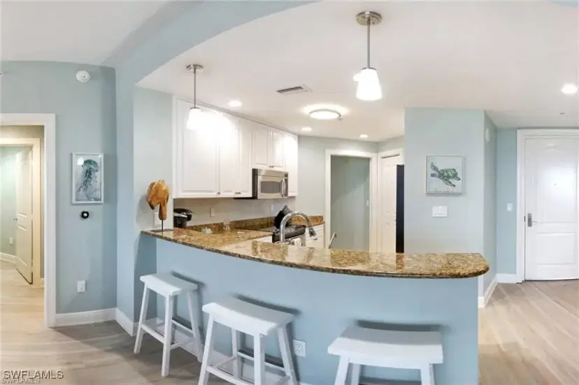 Picture of 5793 Cape Harbour Dr 815, Cape Coral FL 33914