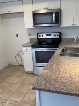 Picture of 4790 S Cleveland Ave 104, Fort Myers, FL 33907