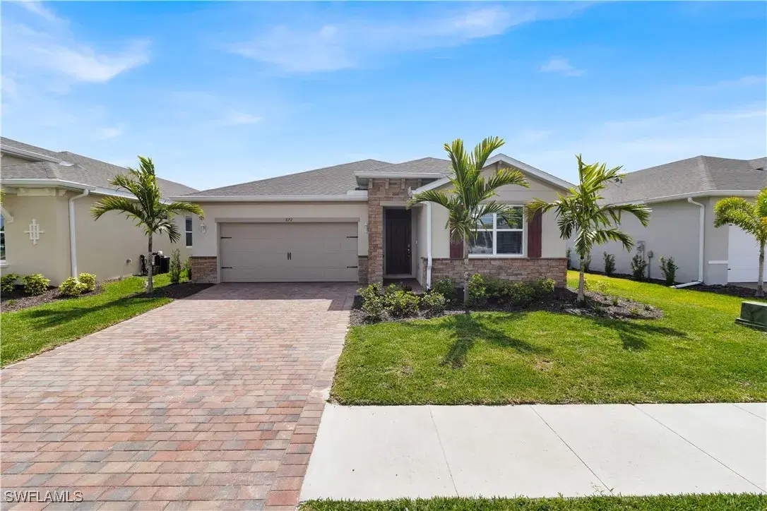 Picture of 872 Stonewater Lake Ter, Cape Coral, FL 33993