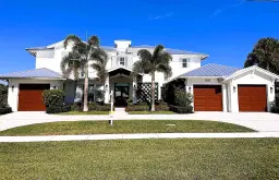 Picture of 561 Greenway Drive, North Palm Beach, FL 33408