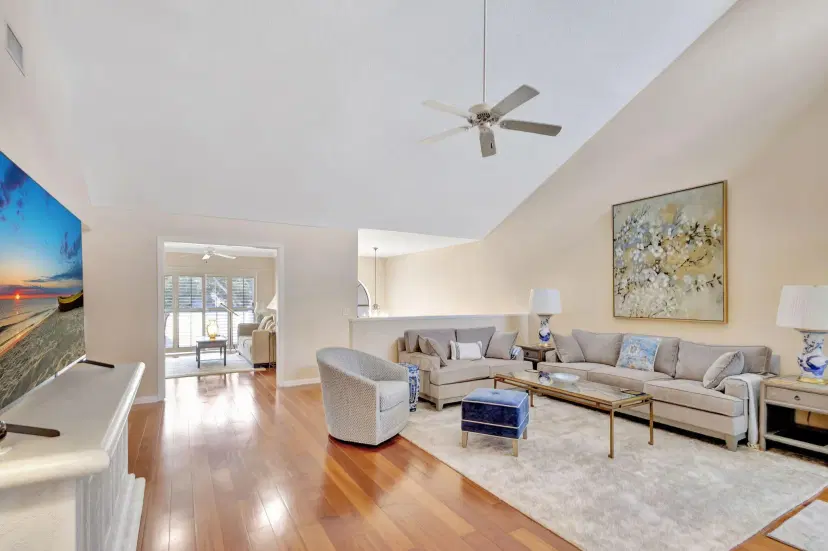 Picture of 16100 W Bay Drive 250, Jupiter FL 33477