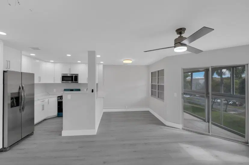 Picture of 12600 SW 5Th Ct 414L, Pembroke Pines FL 33027