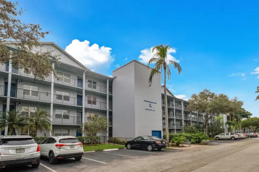 Picture of 12600 SW 5Th Ct 414L, Pembroke Pines FL 33027