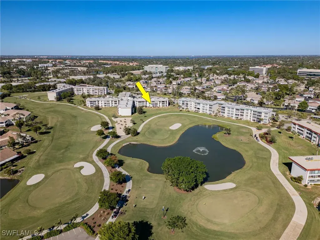 Picture of 1624 Pine Valley Dr 208, Fort Myers, FL 33907