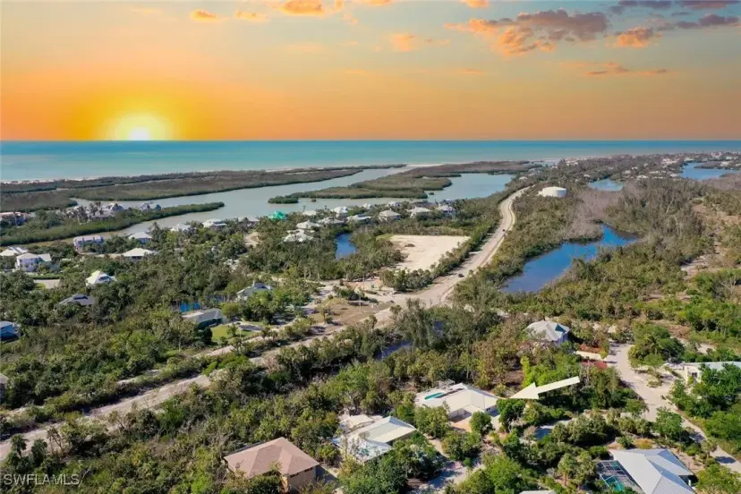 Picture of 4639 Brainard Bayou Rd, Sanibel FL 33957