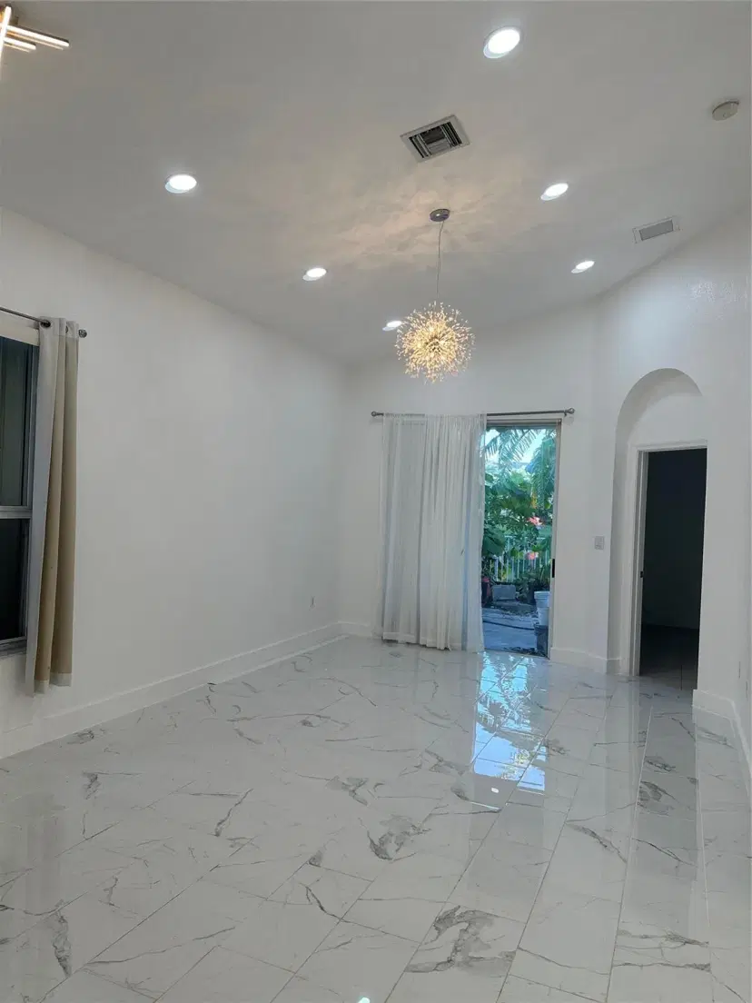 Picture of 3724 NE 22Nd Pl, Homestead FL 33033