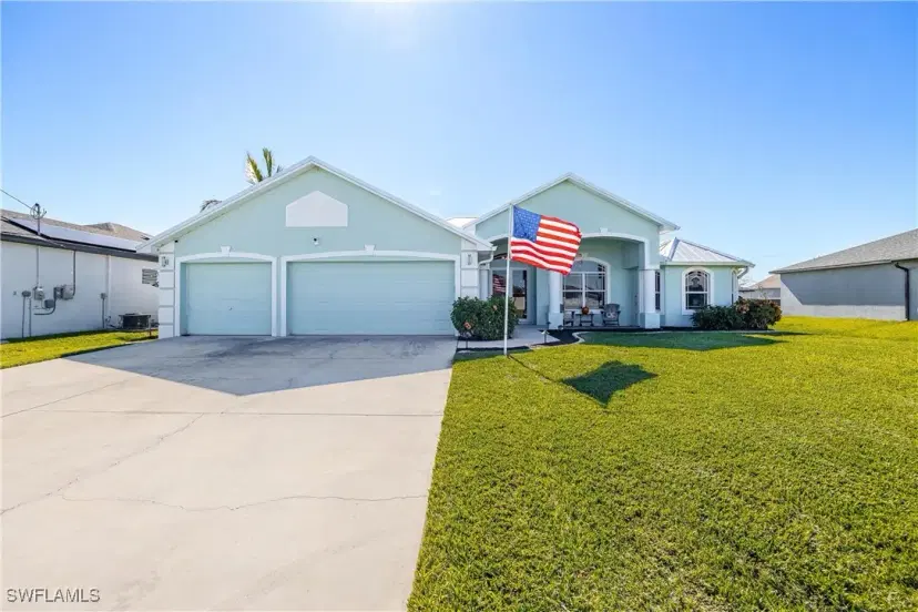 Picture of 1904 NW 1St St, Cape Coral FL 33993