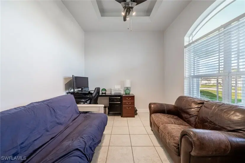 Picture of 1904 NW 1St St, Cape Coral FL 33993