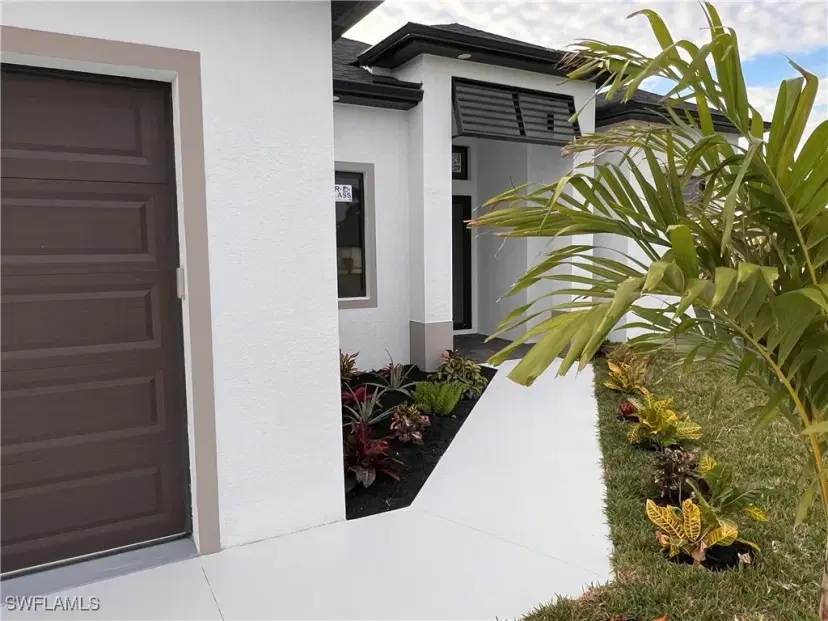 Picture of 2122 NE 14Th Pl, Cape Coral FL 33909
