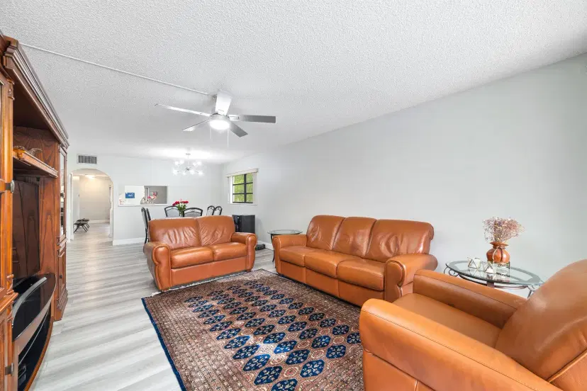 Picture of 7579 NW 79Th Avenue 201, Tamarac FL 33321