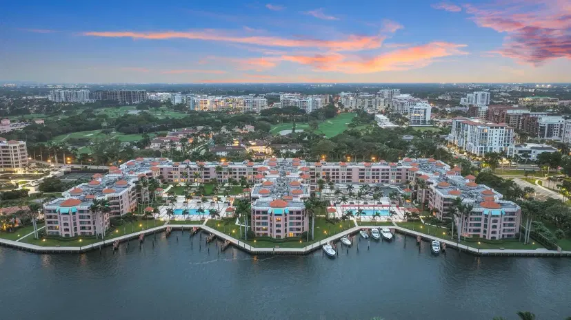 Picture of 100 SE 5Th Avenue 402, Boca Raton FL 33432