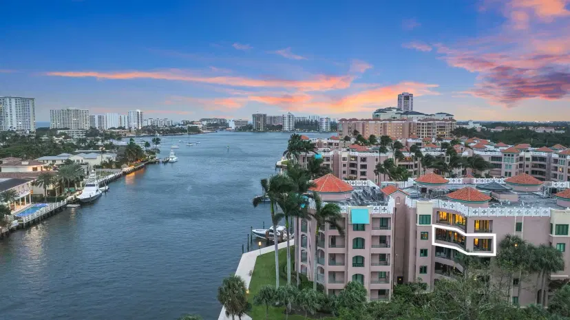Picture of 100 SE 5Th Avenue 402, Boca Raton FL 33432