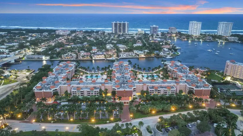 Picture of 100 SE 5Th Avenue 402, Boca Raton FL 33432