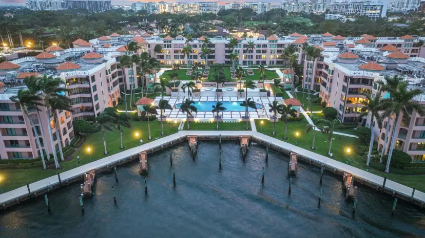 Picture of 100 SE 5Th Avenue 402, Boca Raton FL 33432