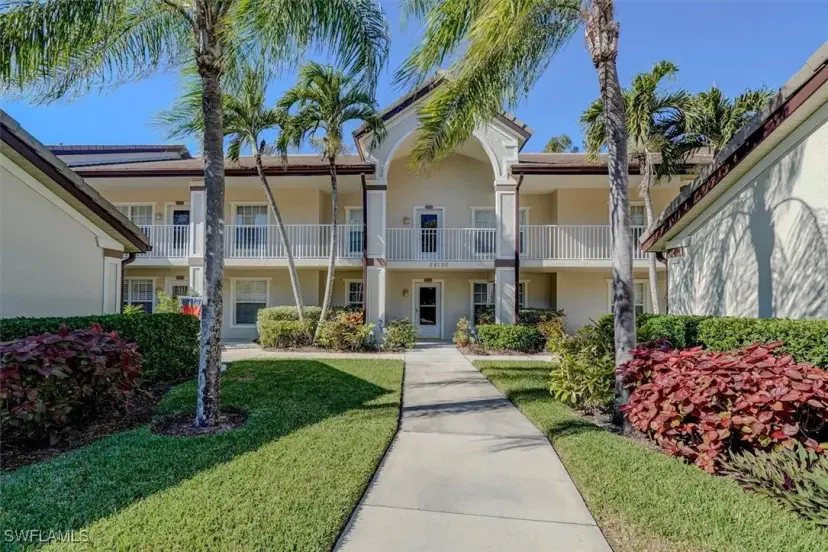 Picture of 28720 Diamond Dr 103, Bonita Springs FL 34134