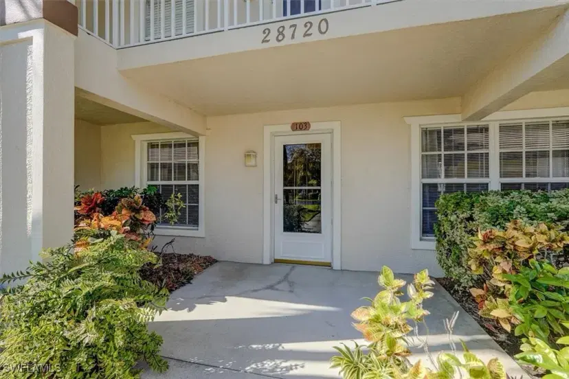Picture of 28720 Diamond Dr 103, Bonita Springs FL 34134