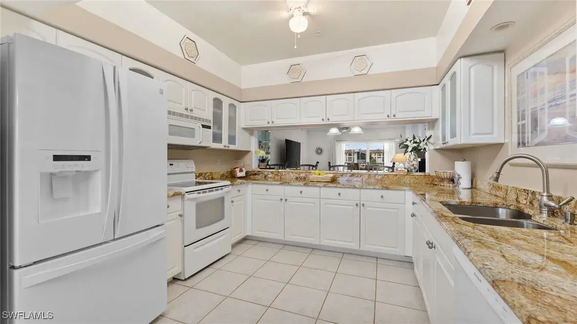 Picture of 6010 Chardonnay Ln 303, Naples, FL 34119