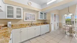 Picture of 6010 Chardonnay Ln 303, Naples, FL 34119