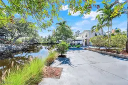Picture of 3869 Riviera Cir, Bonita Springs, FL 34134