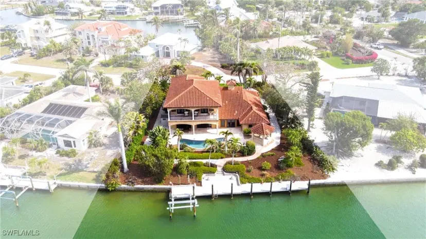 Picture of 918 Limpet Dr, Sanibel FL 33957