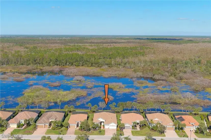 Picture of 9307 Fieldstone Ln, Naples FL 34120