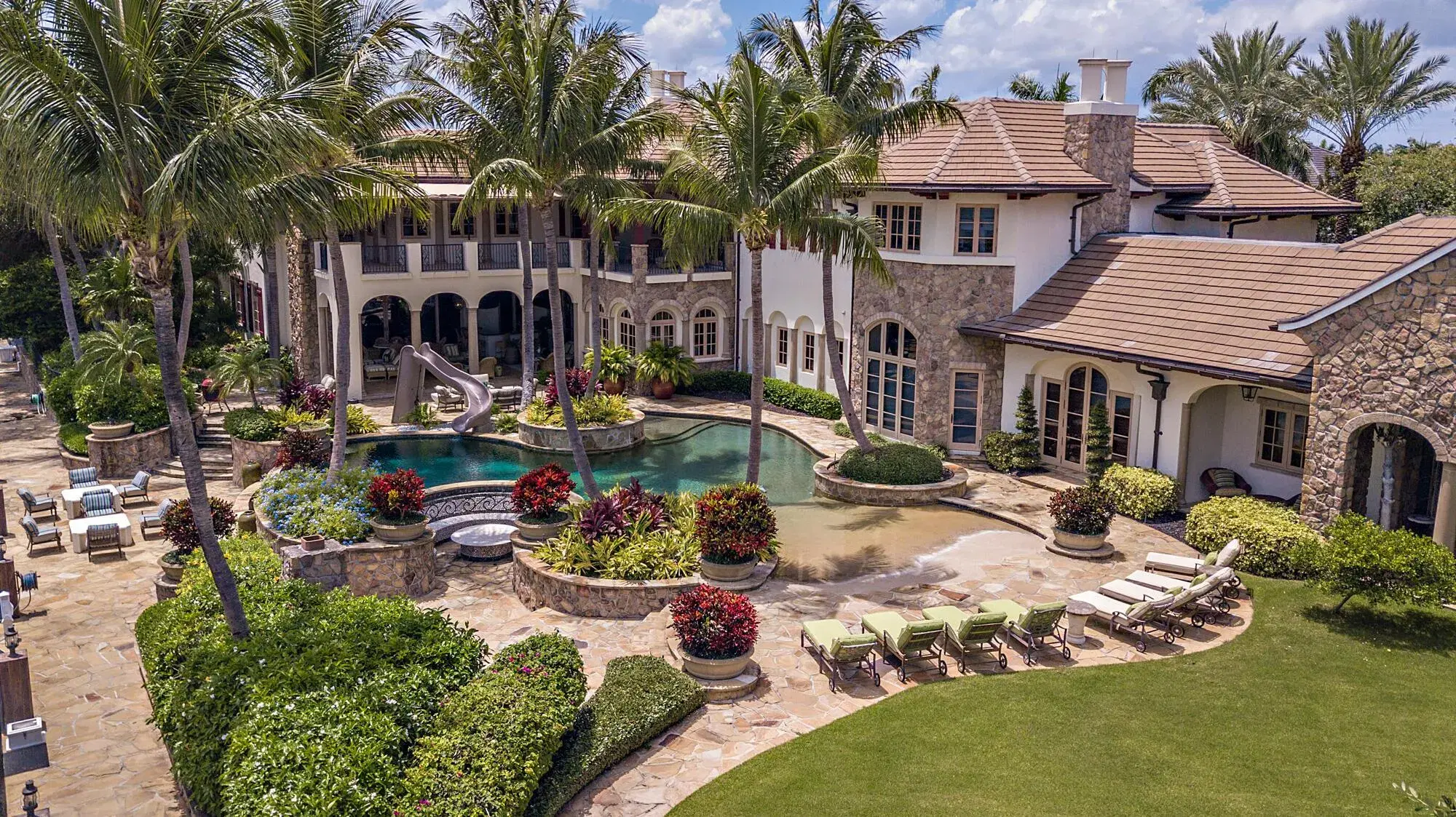 Picture of 200 W Coconut Palm Road, Boca Raton, FL 33432