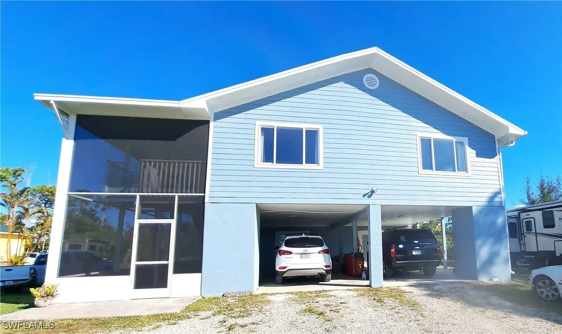 Picture of 8500 Redwood Dr, St. James City, FL 33956