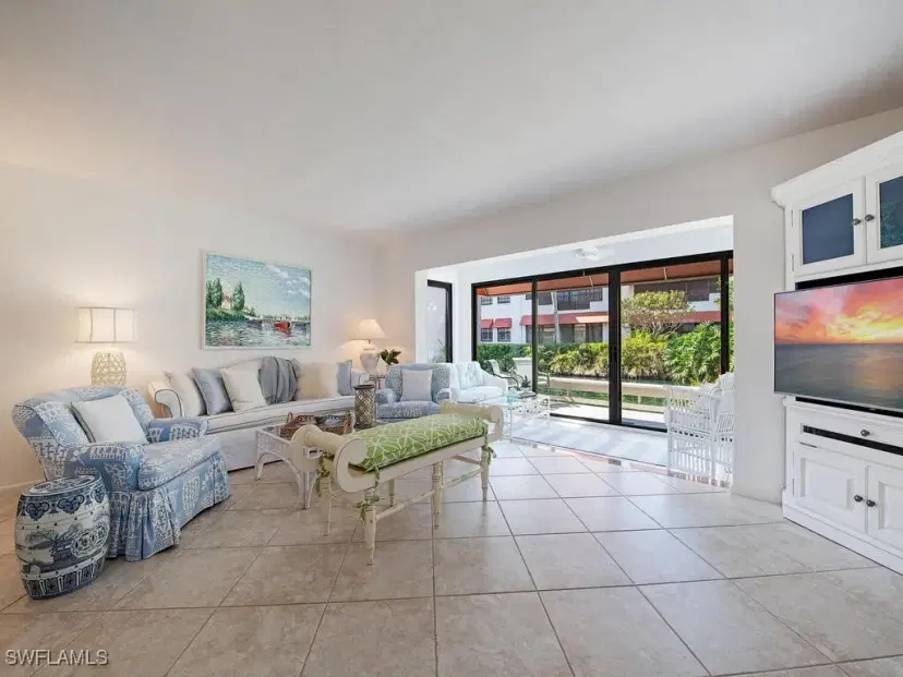 Picture of 511 Serendipity Dr 511, Naples FL 34108