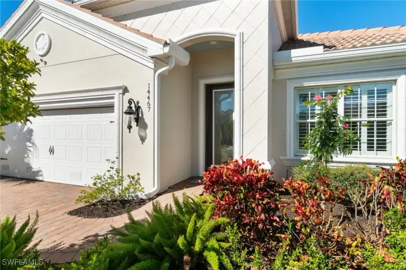Picture of 14467 Manchester Dr, Naples FL 34114