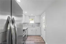 Picture of 454 Ellis St, North Fort Myers, FL 33903