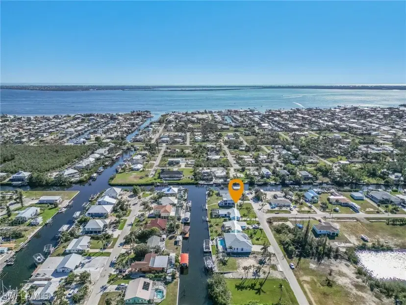 Picture of 2726 Mangrove St, St. James City FL 33956