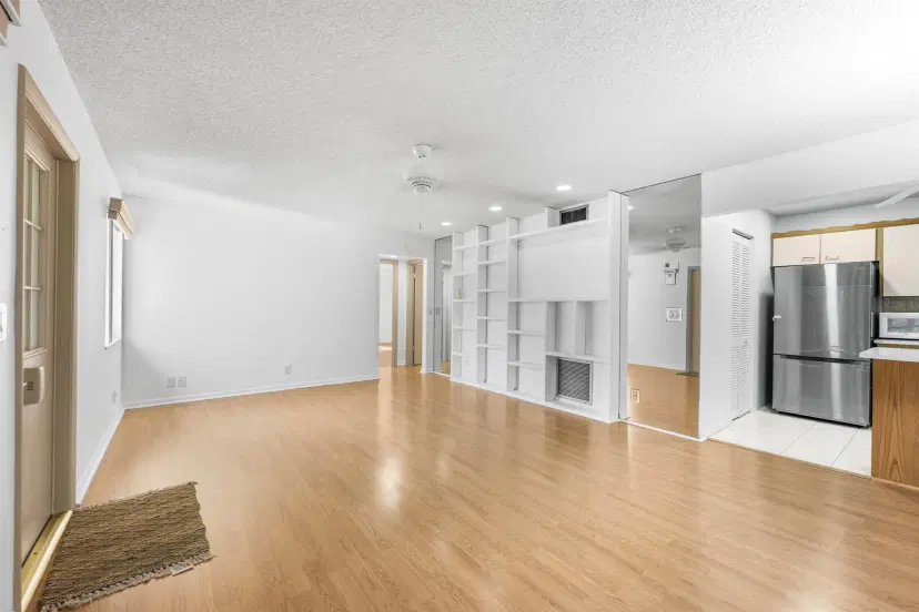 Picture of 313 Pine Ridge Circle C2, Greenacres FL 33463