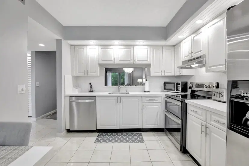 Picture of 12701 SW 13Th St 206 F, Pembroke Pines FL 33027