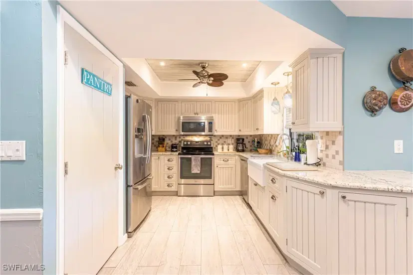 Picture of 75 Kirtland Dr, Naples FL 34110