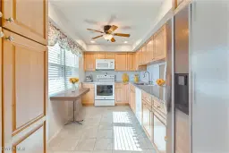 Picture of 6102 Augusta Dr 103, Fort Myers, FL 33907