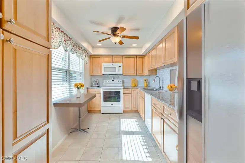 Picture of 6102 Augusta Dr 103, Fort Myers FL 33907