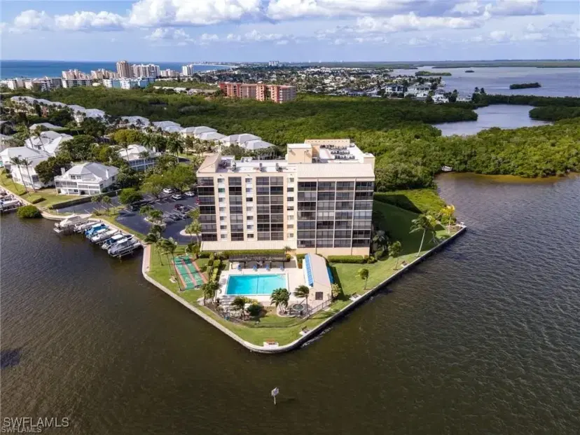 Picture of 400 Lenell Rd 306, Fort Myers Beach FL 33931