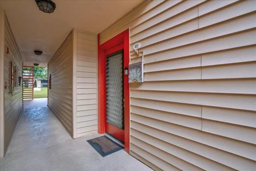 Picture of 15484 Lakes Of Delray Boulevard 103, Delray Beach FL 33484