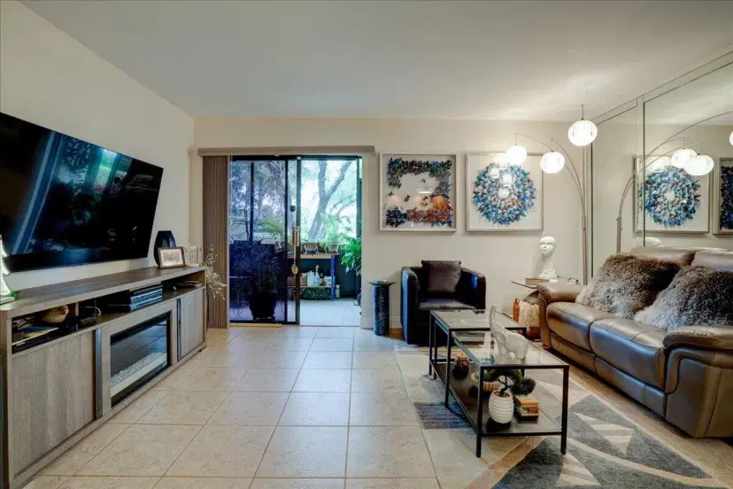 Picture of 15484 Lakes Of Delray Boulevard 103, Delray Beach FL 33484