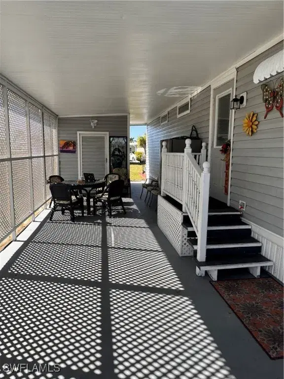 Picture of 264 Shoreland Dr, Fort Myers FL 33905